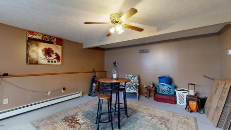 4 Venise Avenue Lewiston ME 04240