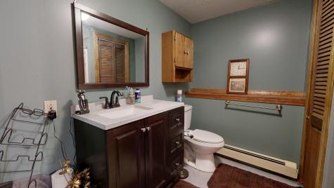 4 Venise Avenue Lewiston ME 04240