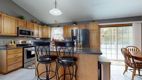 4 Venise Avenue Lewiston ME 04240