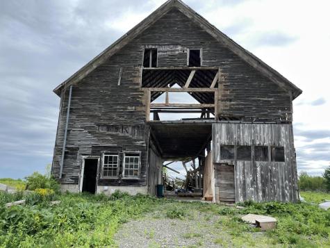 48 Laughton Road Ripley ME 04930