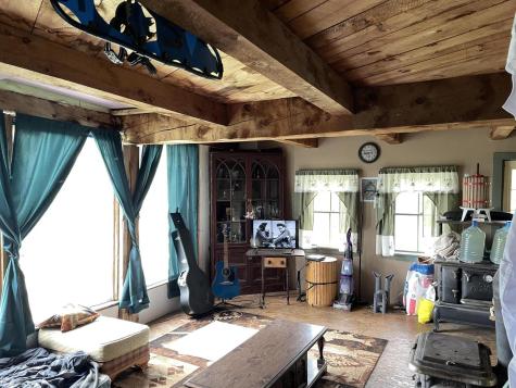 48 Laughton Road Ripley ME 04930