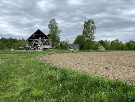 48 Laughton Road Ripley ME 04930