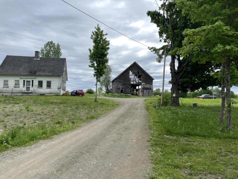 48 Laughton Road Ripley ME 04930