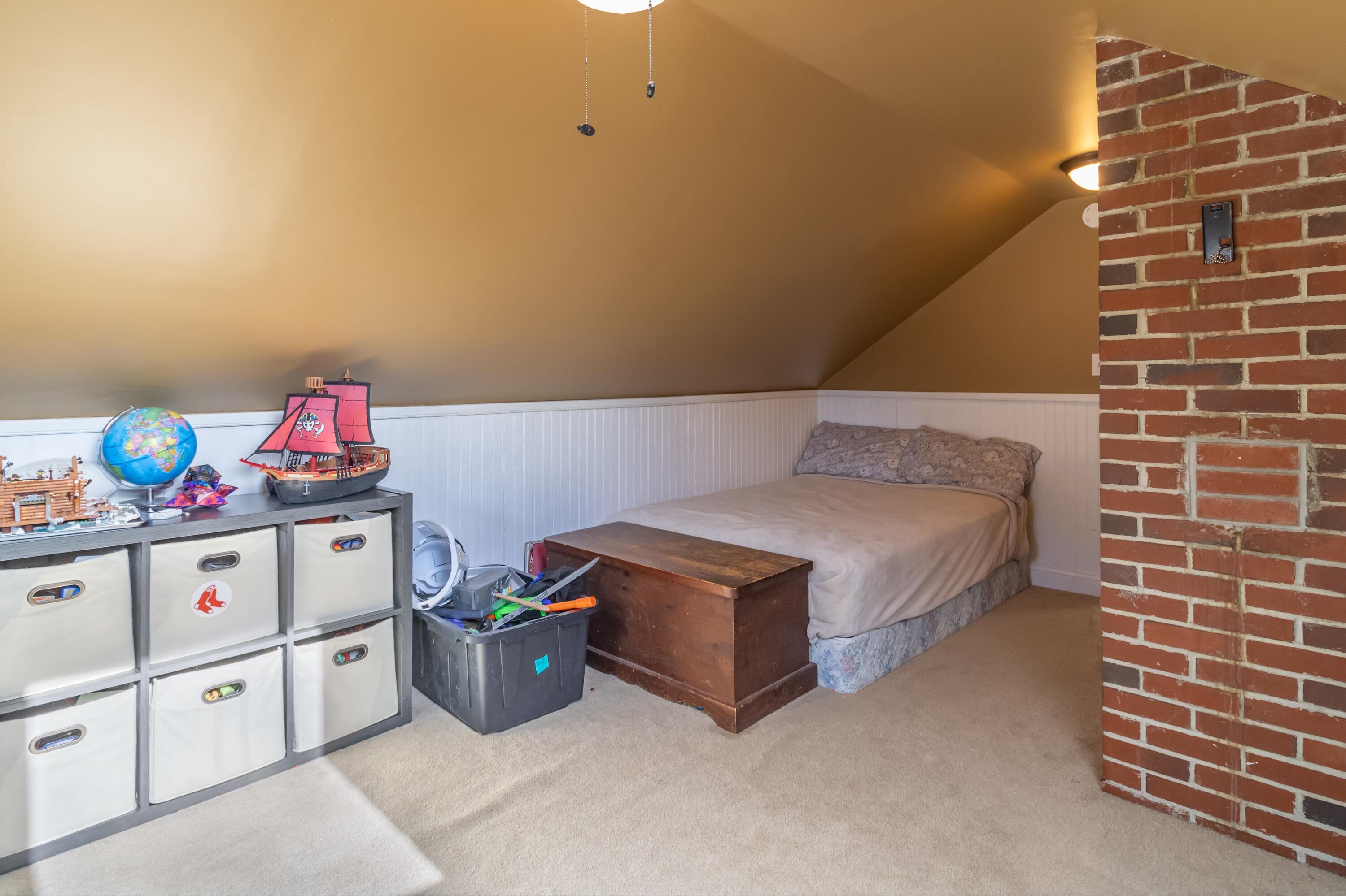 579 Western Avenue Hampden ME 04444
