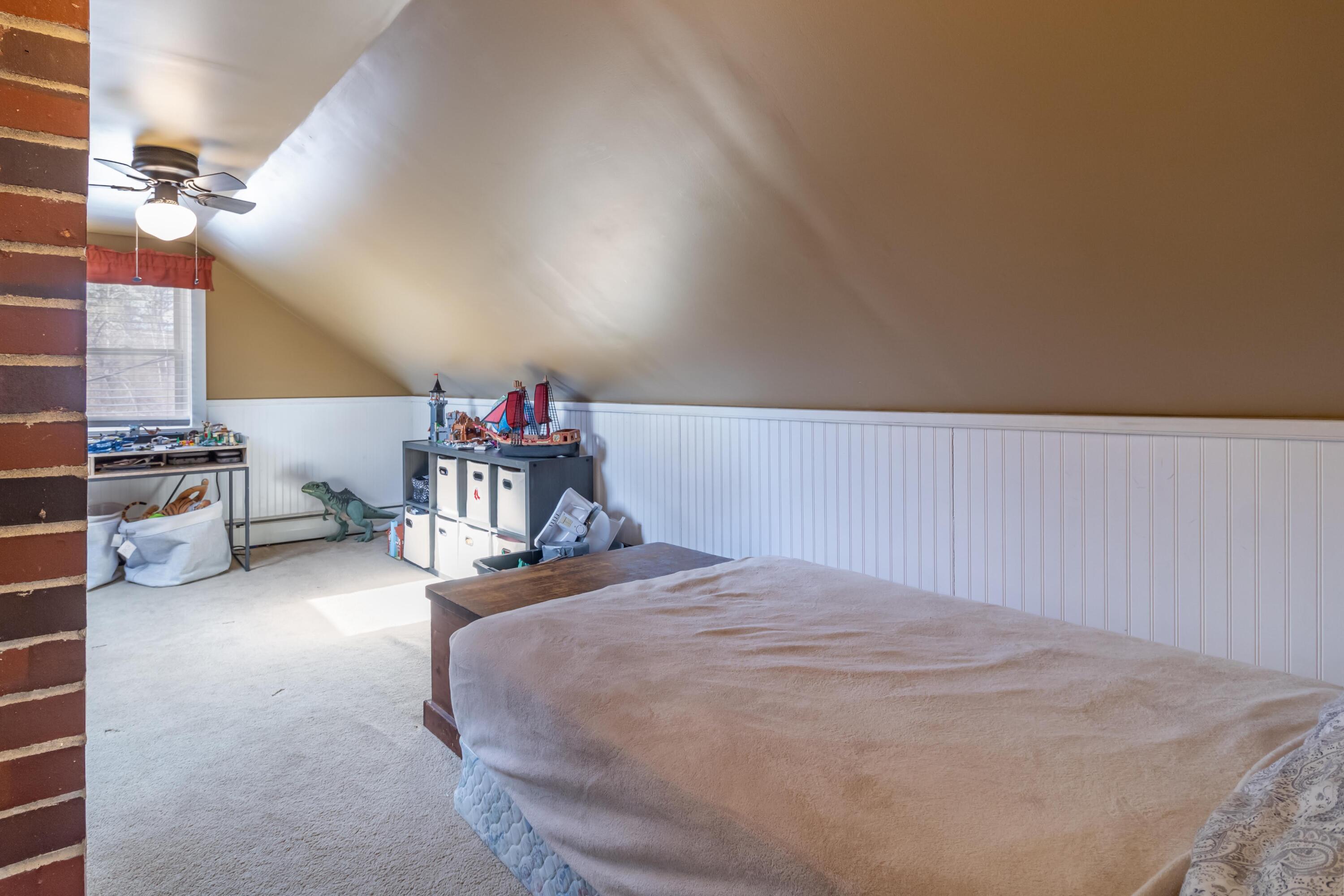 579 Western Avenue Hampden ME 04444