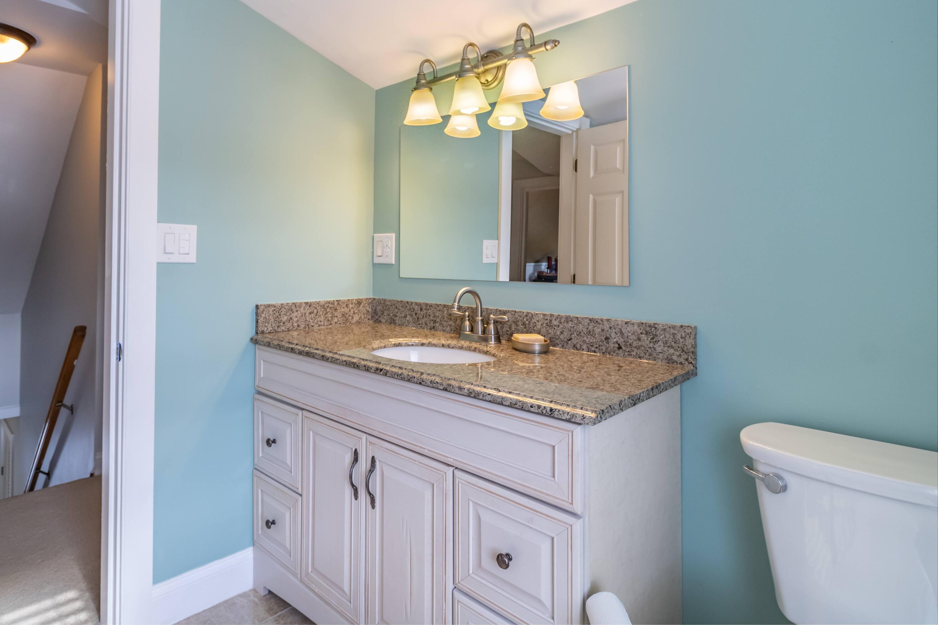 579 Western Avenue Hampden ME 04444