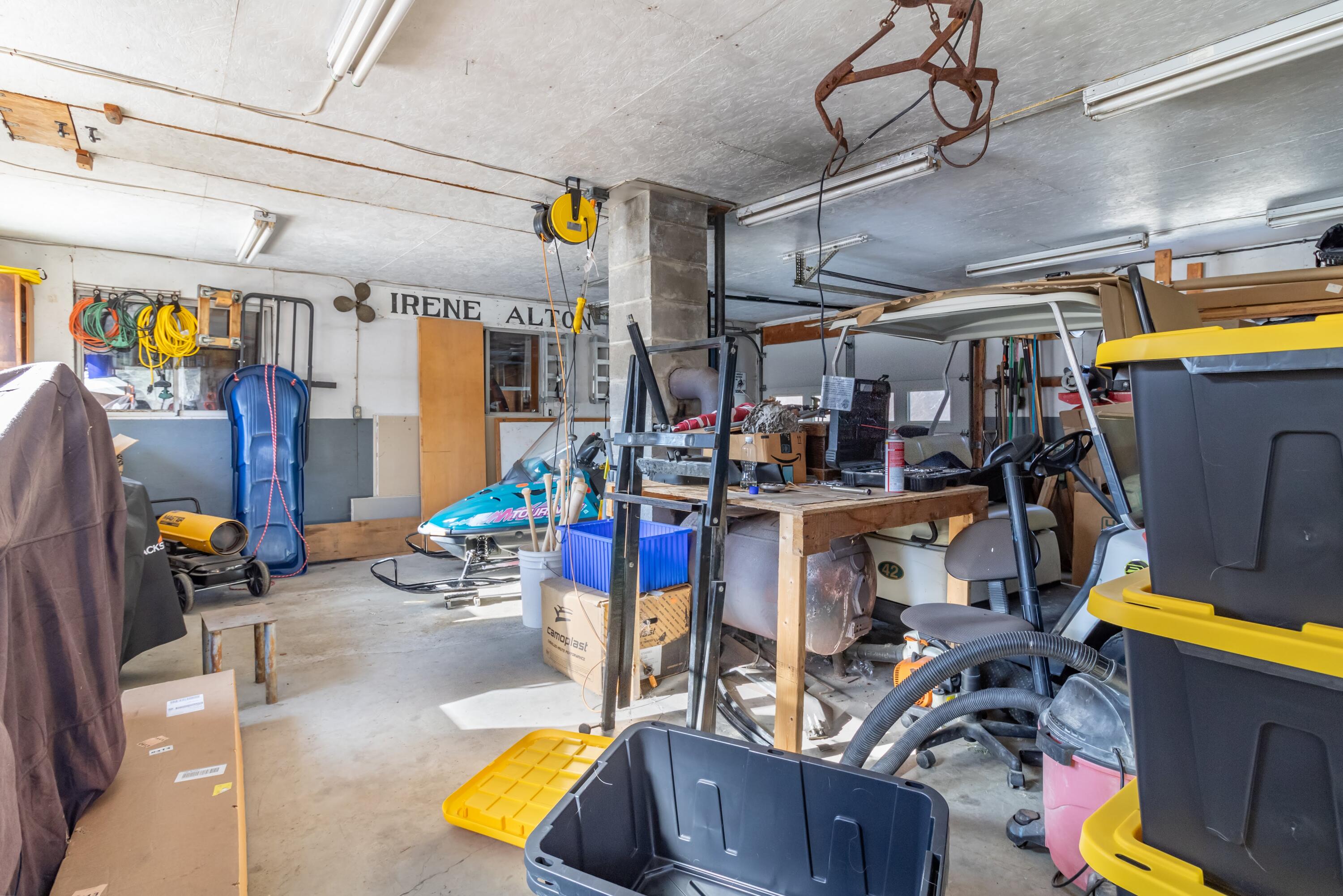 579 Western Avenue Hampden ME 04444