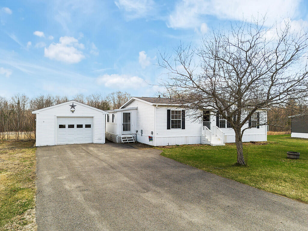 30 Ames Court Pittsfield ME 04967