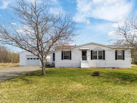 30 Ames Court Pittsfield ME 04967