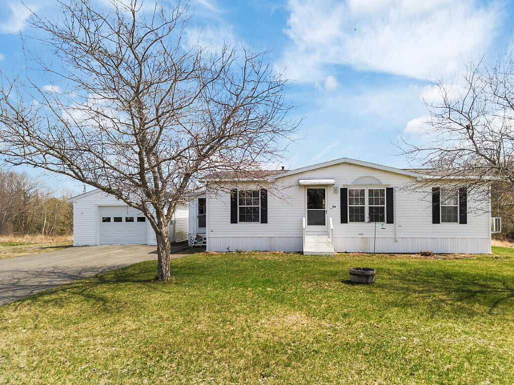 30 Ames Court Pittsfield ME 04967