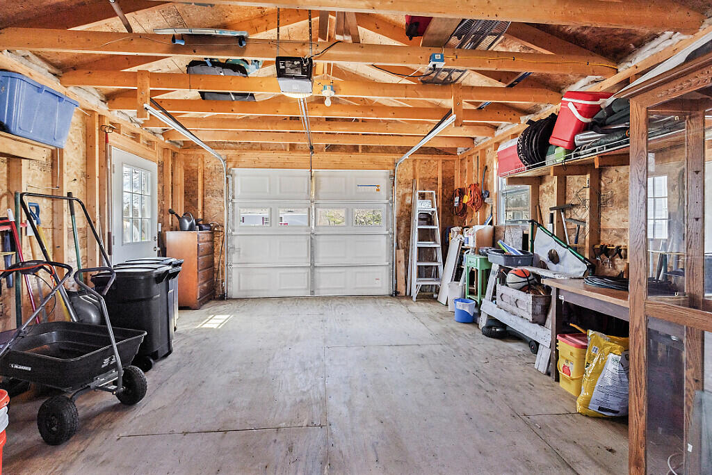 30 Ames Court Pittsfield ME 04967