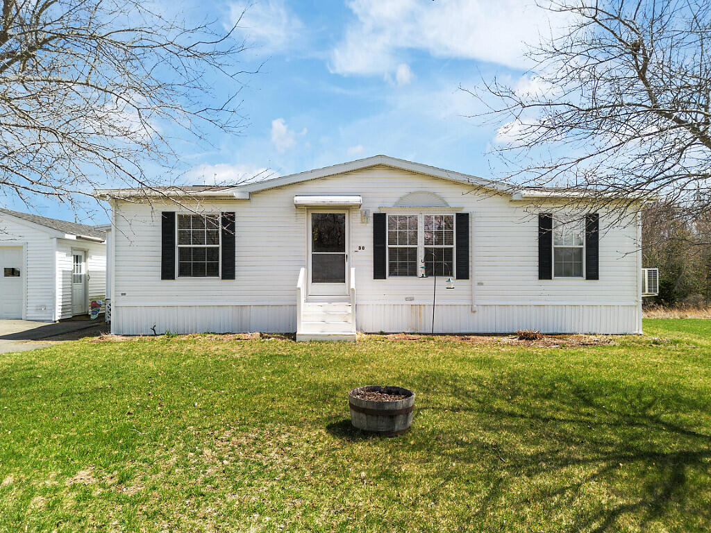 30 Ames Court Pittsfield ME 04967