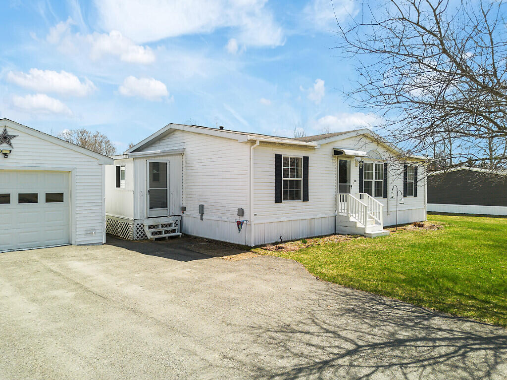 30 Ames Court Pittsfield ME 04967