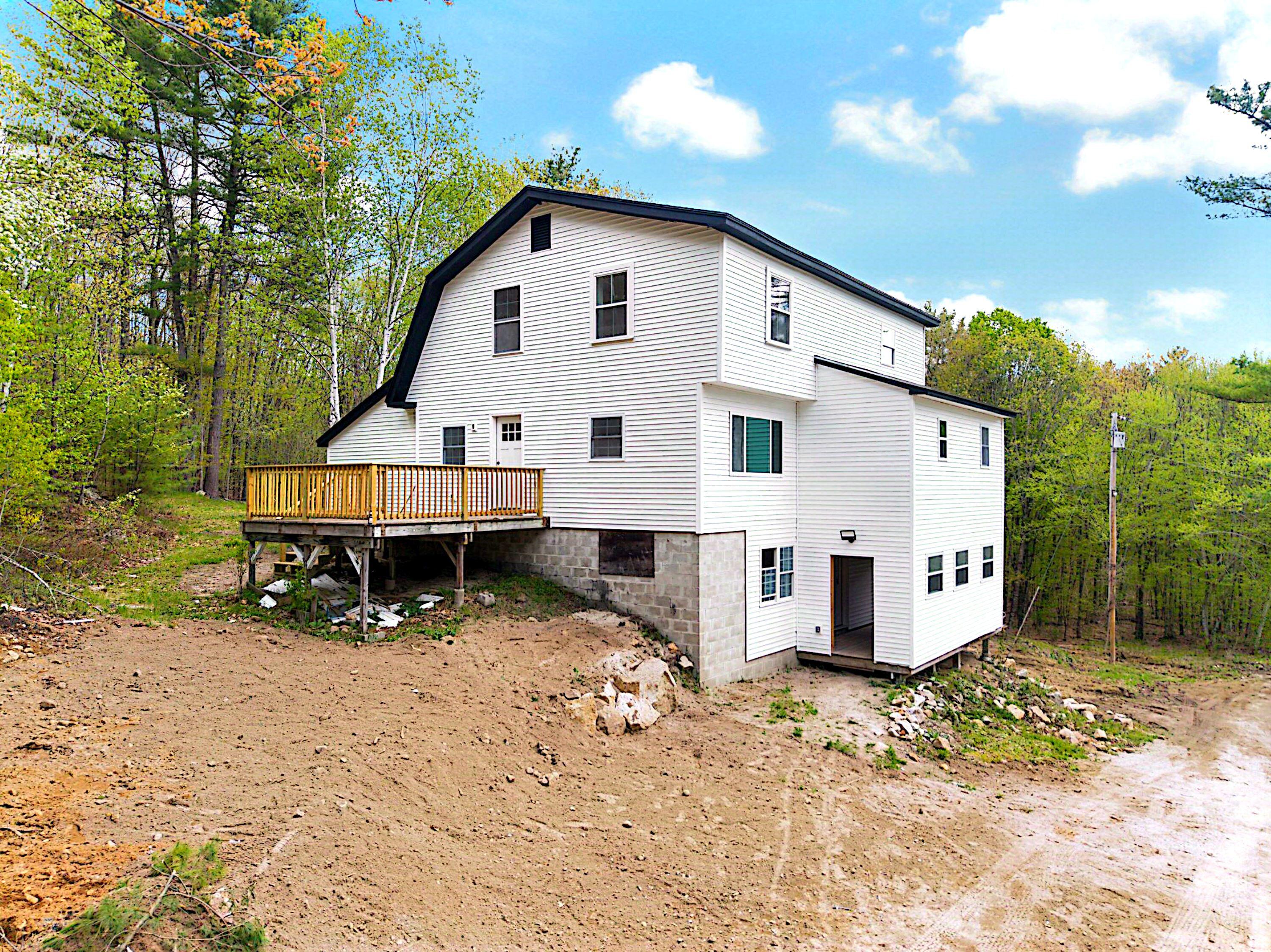 31 New Dawn Road Oxford ME 04270