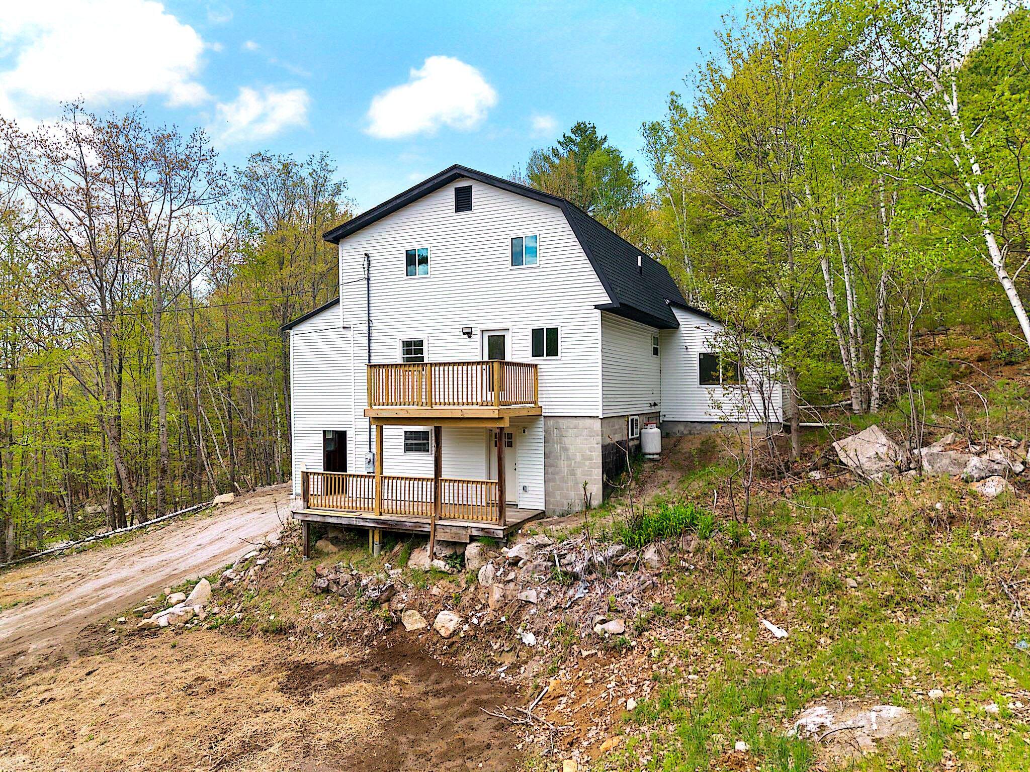31 New Dawn Road Oxford ME 04270
