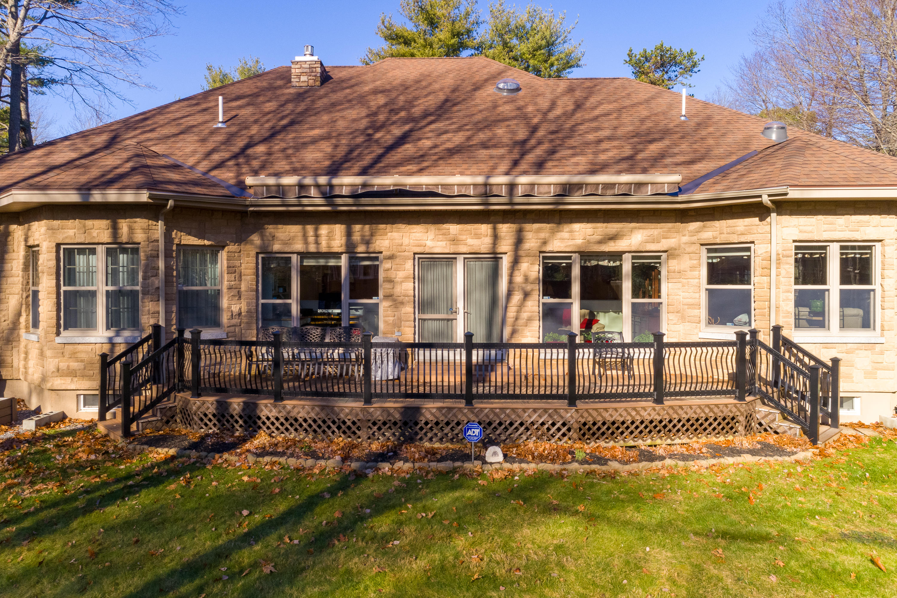 11 Locust Lane Brunswick ME 04011