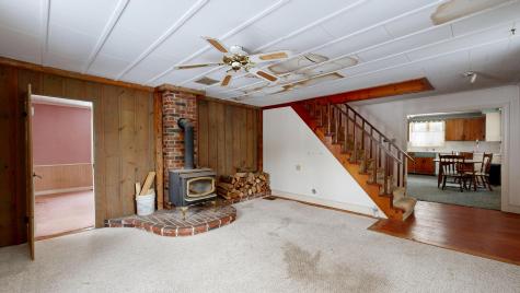 139 Fletcher Road Auburn ME 04210