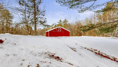 139 Fletcher Road Auburn ME 04210