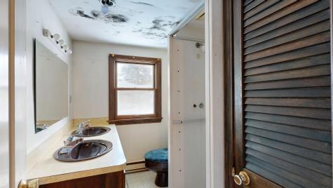 139 Fletcher Road Auburn ME 04210