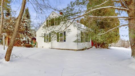 139 Fletcher Road Auburn ME 04210