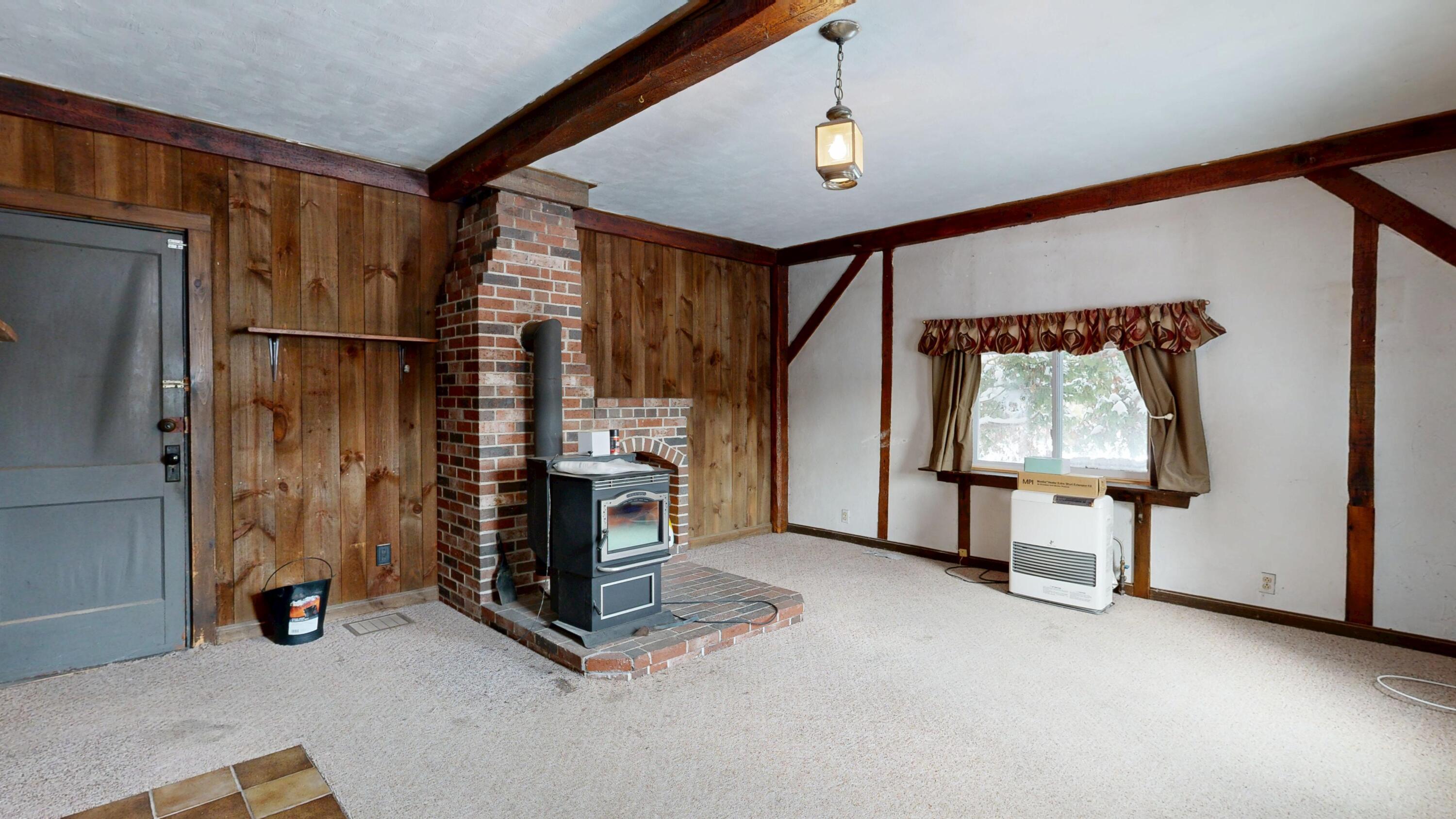 139 Fletcher Road Auburn ME 04210