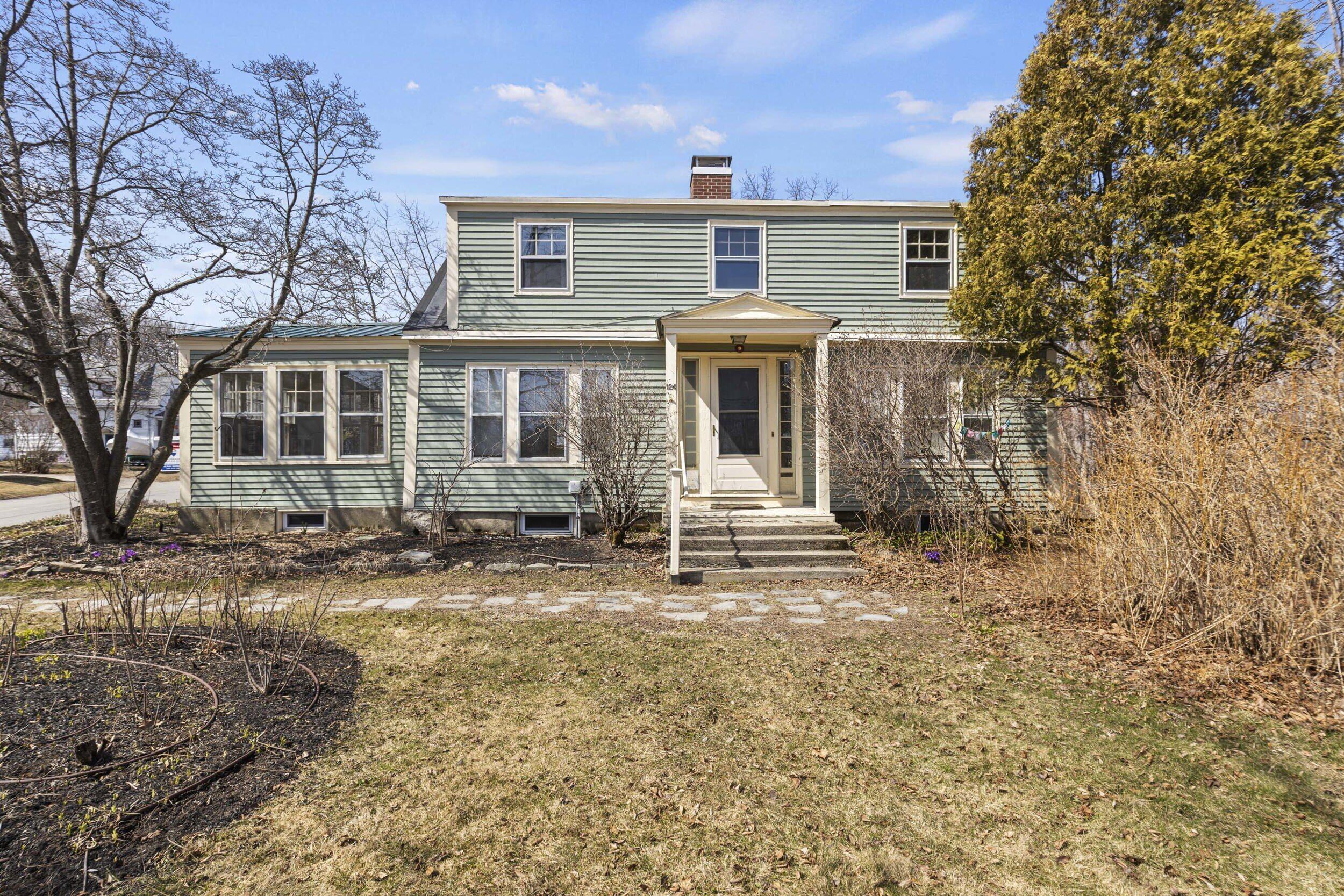 124 Ocean Avenue Portland ME 04103