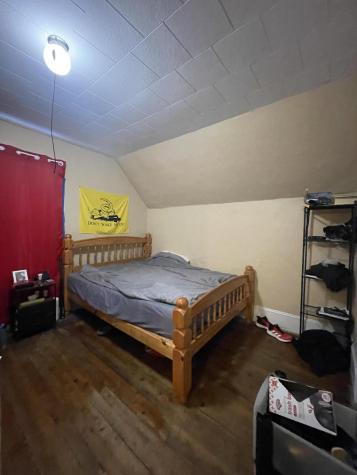 61 Park Street East Millinocket ME 04430