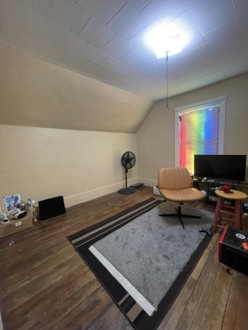 61 Park Street East Millinocket ME 04430