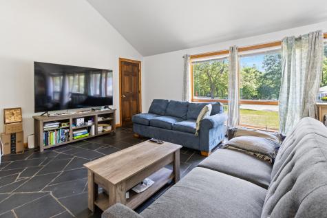 75 Landry Circle South Portland ME 04106