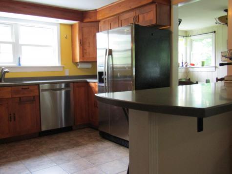 349 Middle Road Falmouth ME 04105