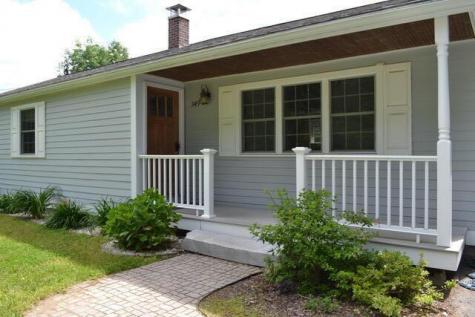349 Middle Road Falmouth ME 04105