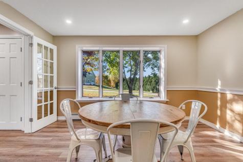 22 Briarcliff Knoll Auburn ME 04210