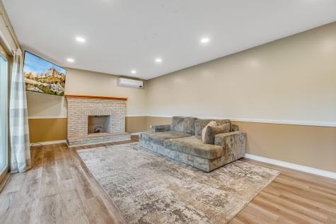 22 Briarcliff Knoll Auburn ME 04210