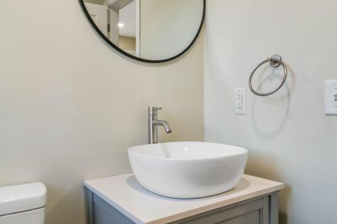 22 Briarcliff Knoll Auburn ME 04210