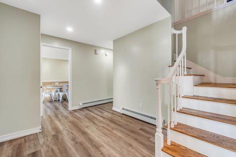 22 Briarcliff Knoll Auburn ME 04210