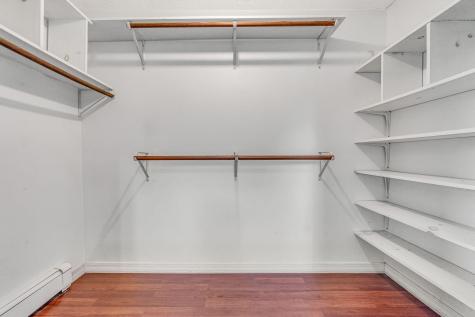 22 Briarcliff Knoll Auburn ME 04210