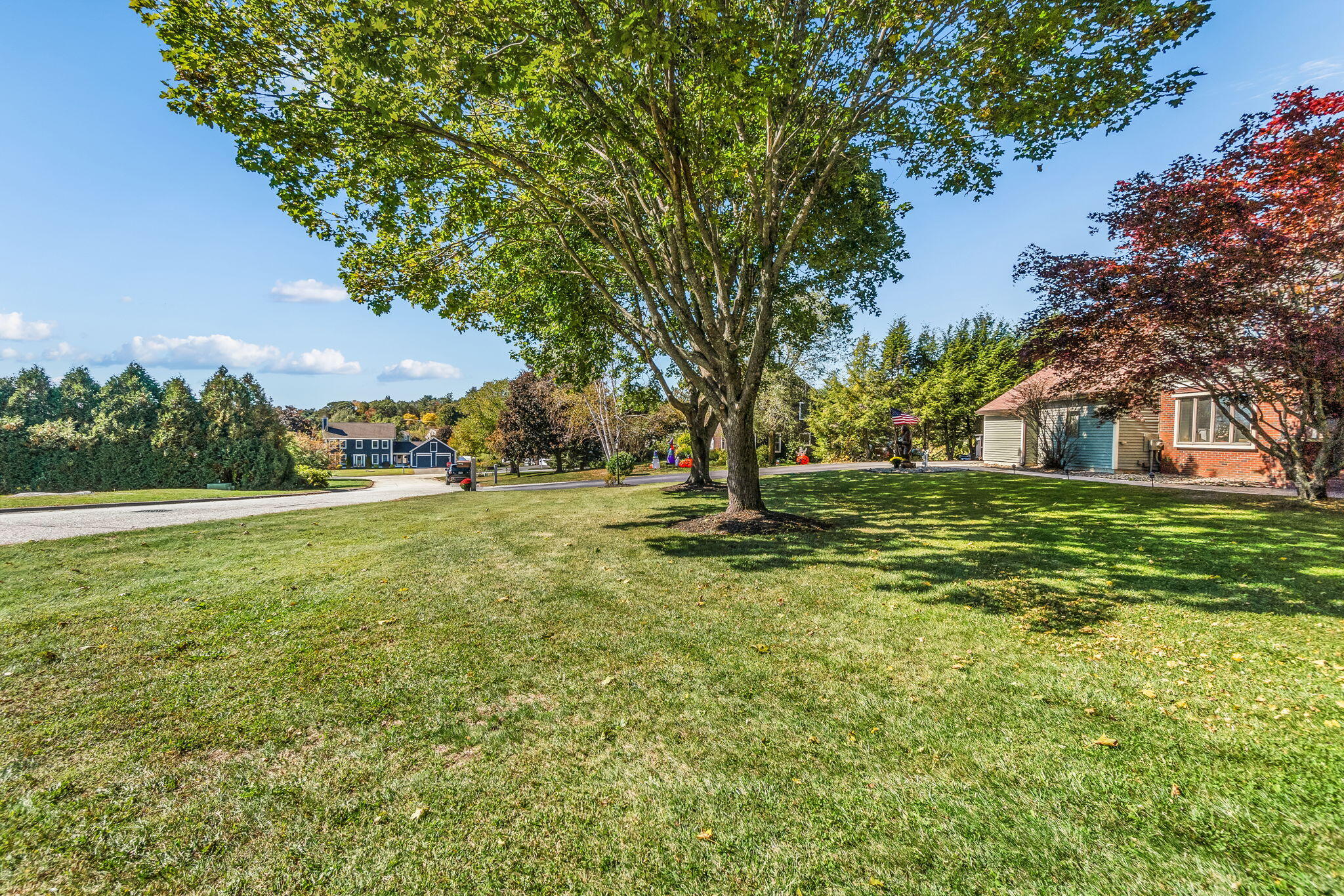 22 Briarcliff Knoll Auburn ME 04210