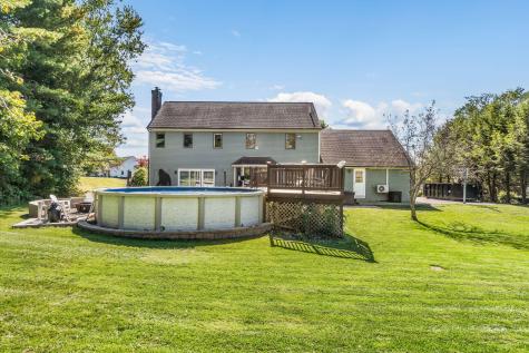 22 Briarcliff Knoll Auburn ME 04210