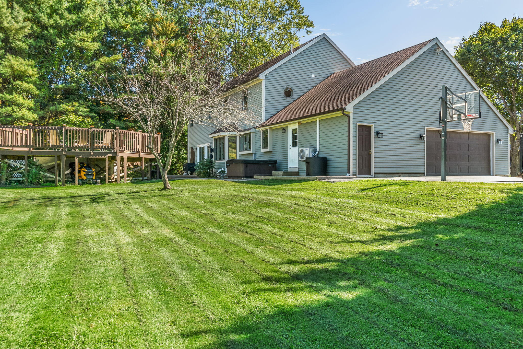 22 Briarcliff Knoll Auburn ME 04210