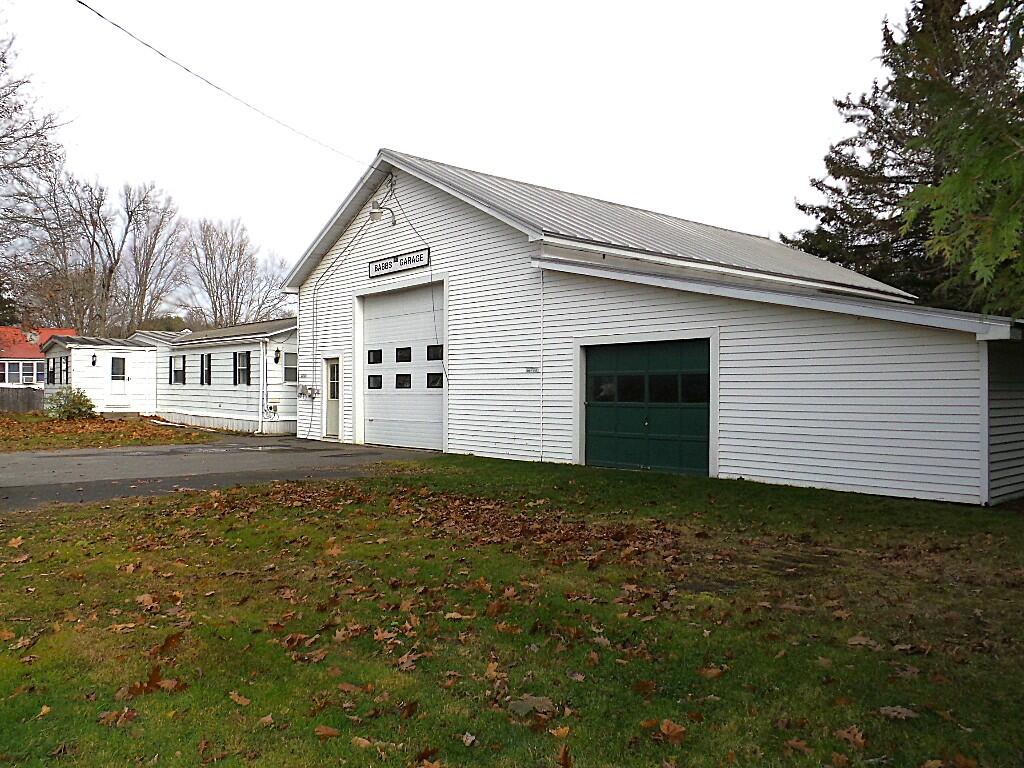367 Main Street Vassalboro ME 04989