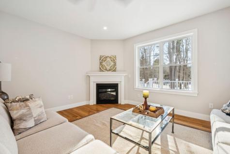 7 Washburn Farm Lane Kittery ME 03905