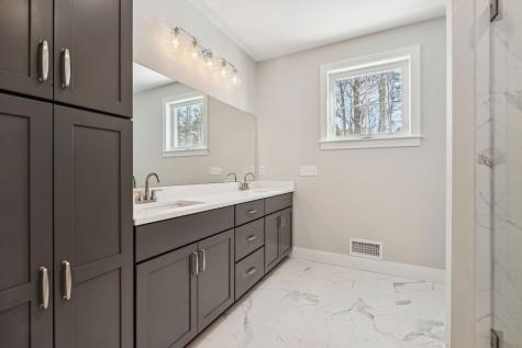 7 Washburn Farm Lane Kittery ME 03905