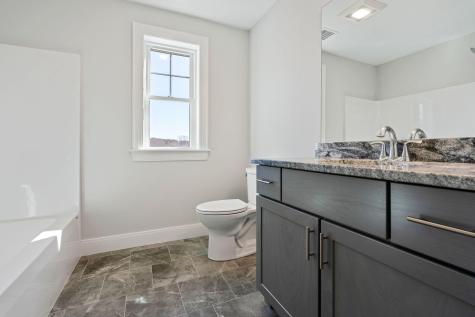 7 Washburn Farm Lane Kittery ME 03905