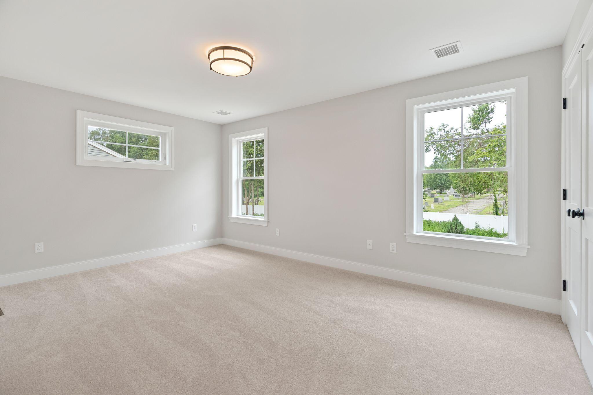 7 Washburn Farm Lane Kittery ME 03905