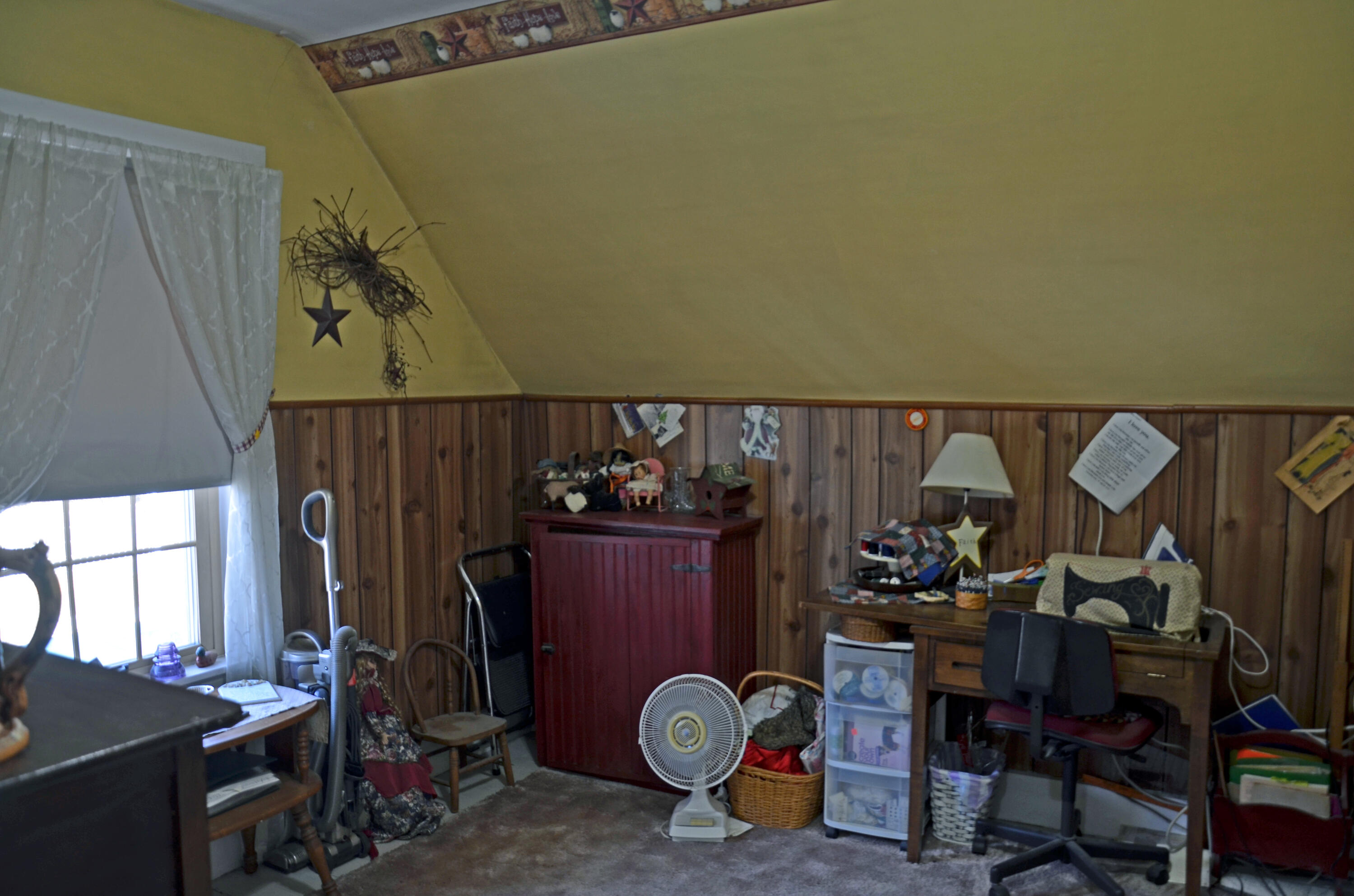 23 Park Street West Paris ME 04289