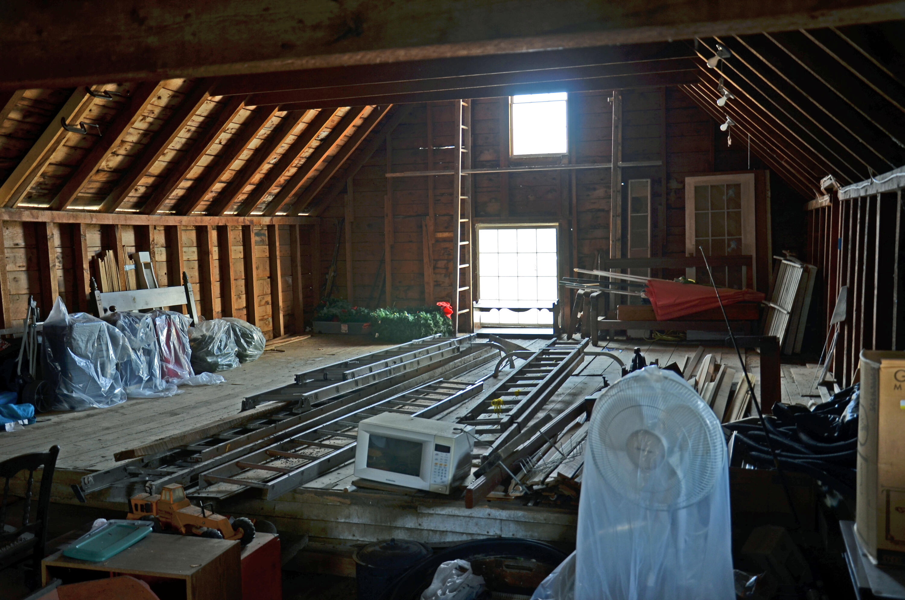 23 Park Street West Paris ME 04289