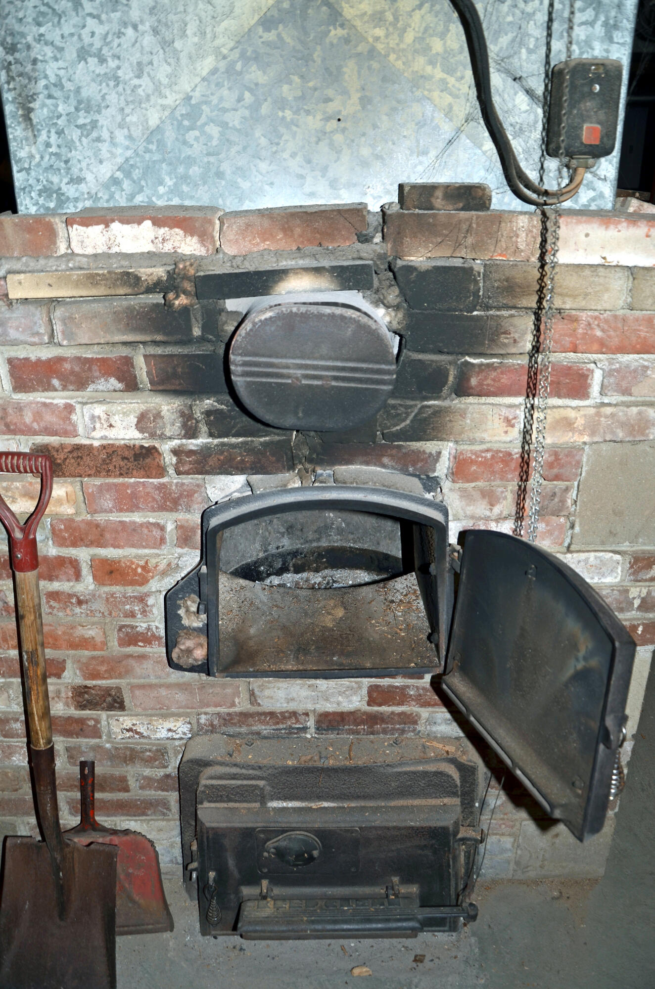 23 Park Street West Paris ME 04289