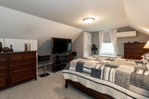 124 Westbrook Street South Portland ME 04106