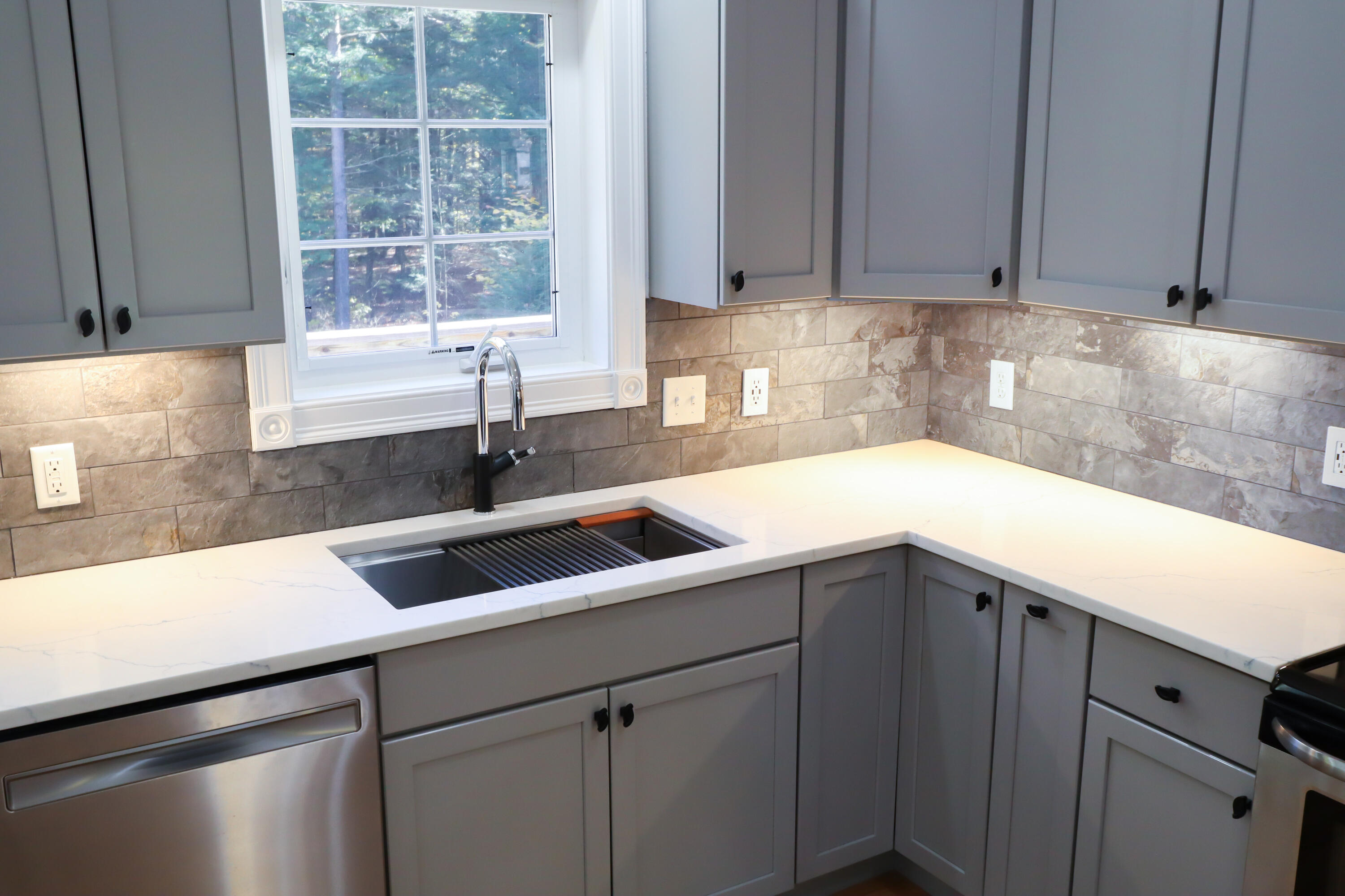 61 Highland Ridge Hollis ME 04042