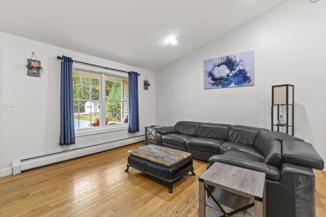 61 Highland Ridge Hollis ME 04042